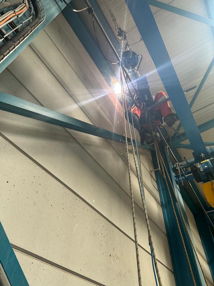 Soudure sur corde en structure métallique